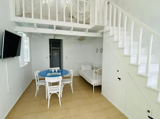 Villa Pontamos Chalki Town